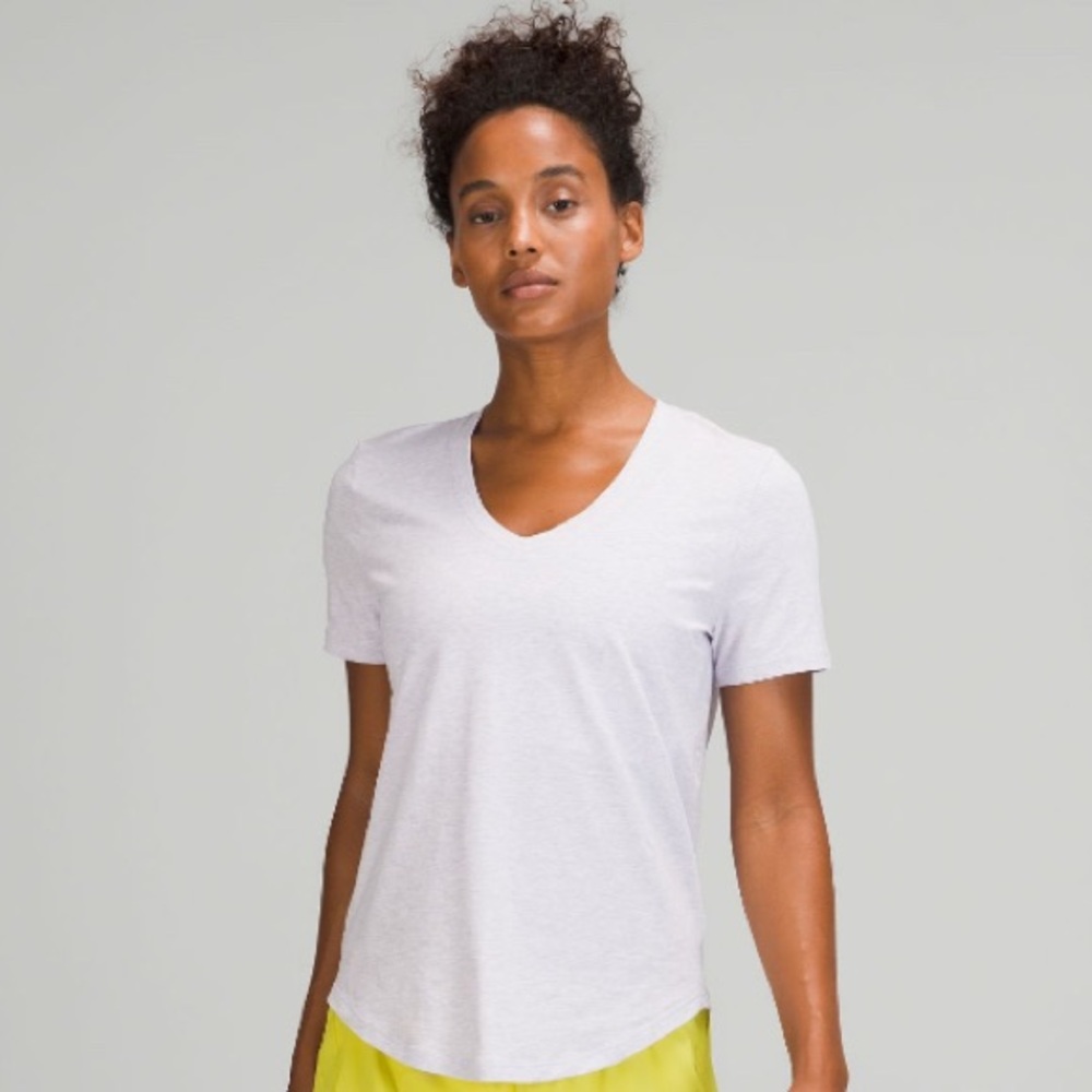 Lululemon | Love V-Neck Short-Sleeve T-Shirt Heathered Lavender Dew Size 4